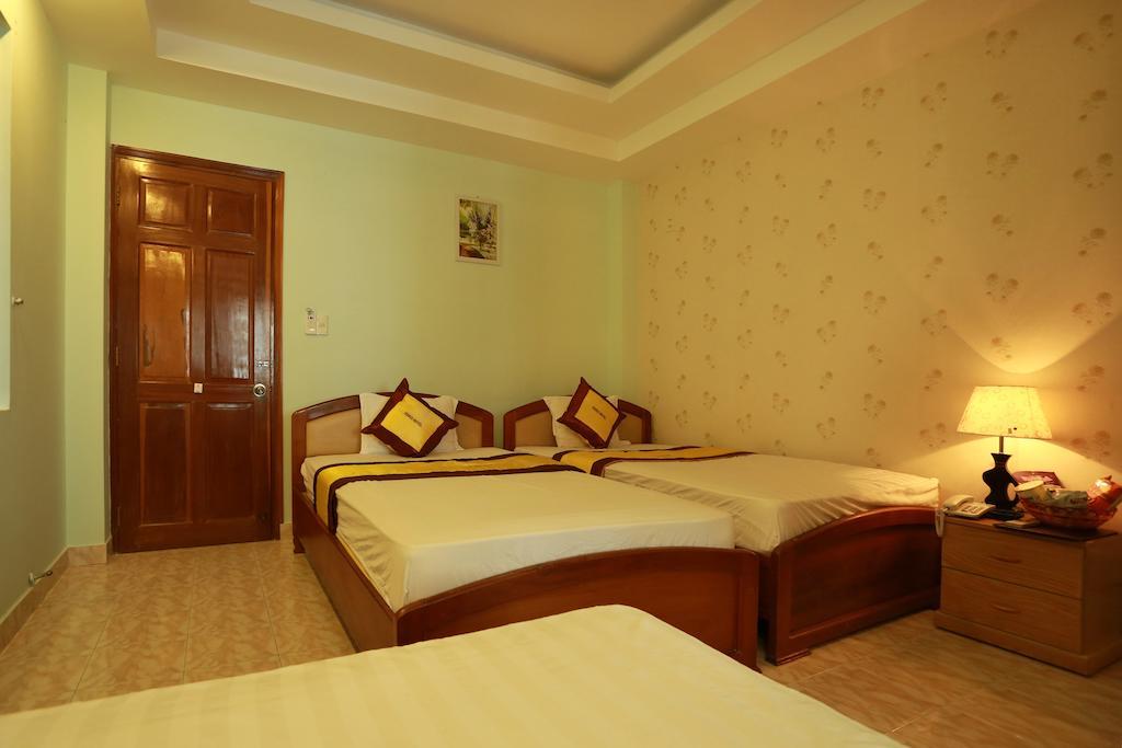 Venus Hotel 芽庄 外观 照片