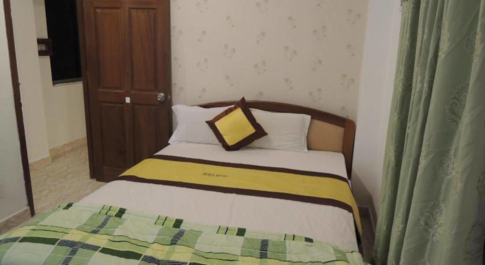 Venus Hotel 芽庄 外观 照片